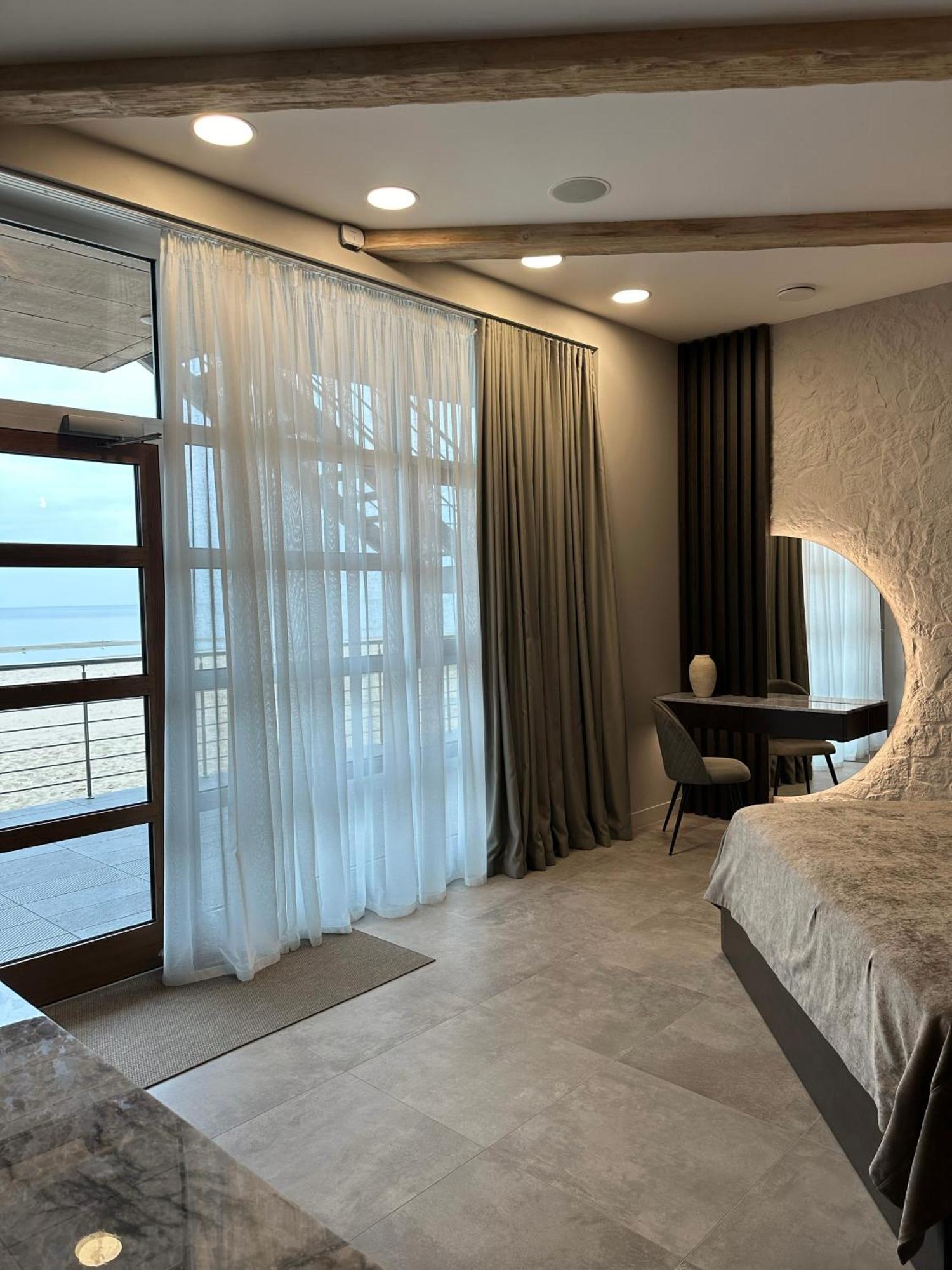 Boutique Hotel Light House Jūrkalne 外观 照片