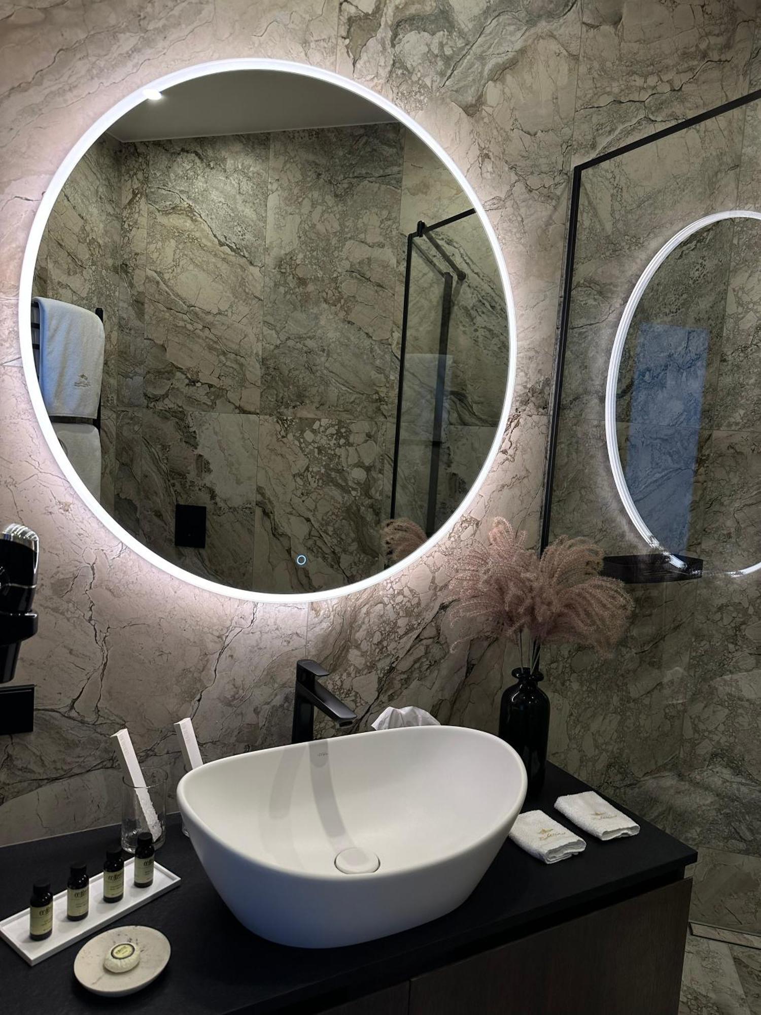 Boutique Hotel Light House Jūrkalne 外观 照片